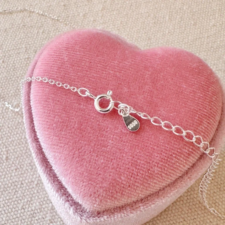 Click to view full screen 925 Sterling Silver Beach Shell Pearl Necklace photo review