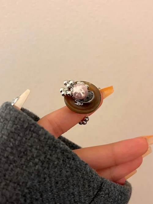 Pearl beaded round tassel ring