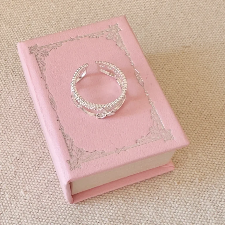 Princess style lace bow ring photo review