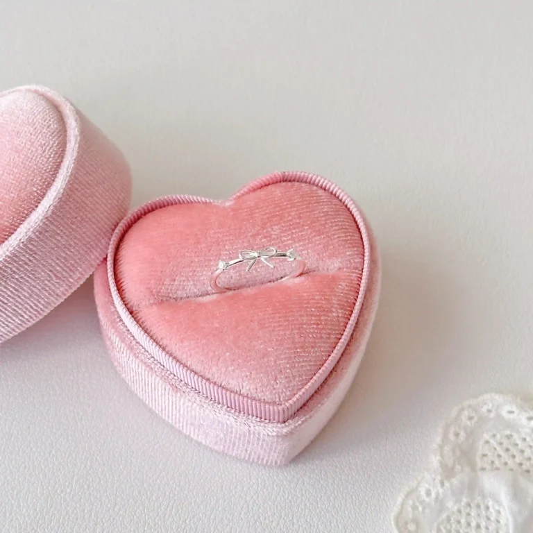 925 Sterling Silver Exquisite Bow Ring photo review