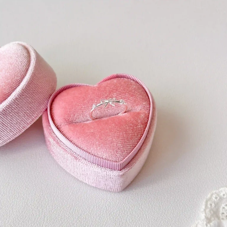 925 Sterling Silver Exquisite Bow Ring photo review