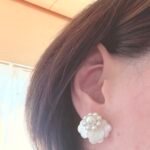 Petal-shaped shell pearl stud earrings photo review
